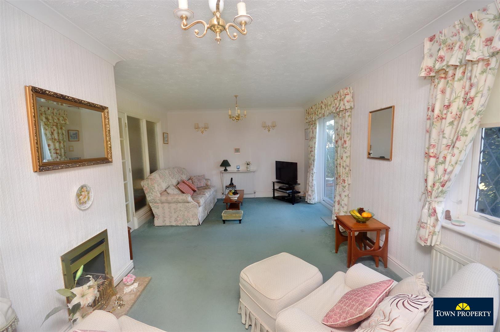 Property Details for Spurway Park, Polegate Town Property Estate